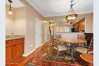 4228 W Harrington Lane, Chicago, IL 60646 - Photo 7