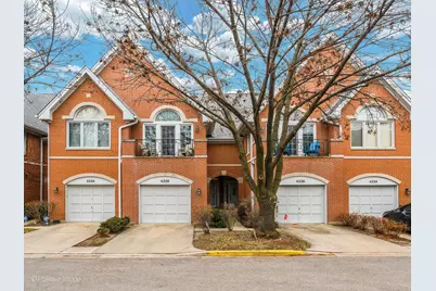 4228 W Harrington Lane, Chicago, IL 60646 - Photo 1