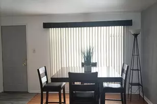 154 Hemlock St, Park Forest, IL 60466 - Photo 7