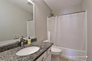 799 S Waterbury Dr, Round Lake, IL 60073 - Photo 19