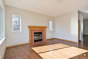 799 S Waterbury Dr, Round Lake, IL 60073 - Photo 9