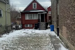 5935 S Racine Ave, Chicago, IL 60636 - Photo 1