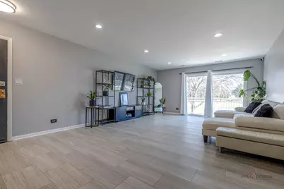 4406 Euclid Avenue #2C, Rolling Meadows, IL 60008 - Photo 7