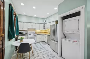 38 Washington Blvd, Oak Park, IL 60302 - Photo 9