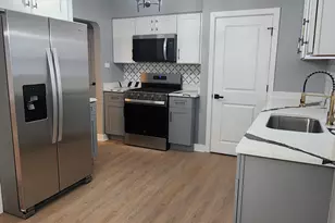 [Address not provided], Evergreen Park, IL 60805 - Photo 3