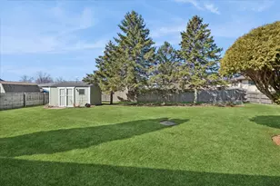 921 Knollside Rd, New Lenox, IL 60451 - Photo 19