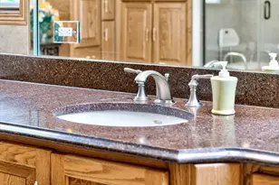 4 Bernay Ct, Cary, IL 60013 - Photo 33