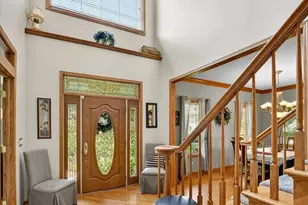 4 Bernay Ct, Cary, IL 60013 - Photo 9