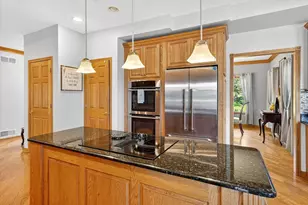 4 Bernay Ct, Cary, IL 60013 - Photo 17