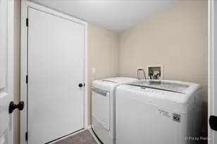 1699 Penny Ln, Crystal Lake, IL 60014 - Photo 13