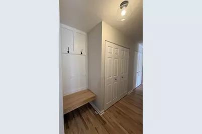 2411 N Kennicott Drive #2B, Arlington Heights, IL 60004 - Photo 7