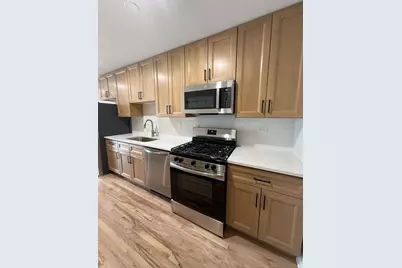 2411 N Kennicott Drive #2B, Arlington Heights, IL 60004 - Photo 3