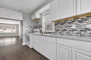 12338 S Elizabeth St, Calumet Park, IL 60827 - Photo 9