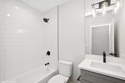 3715 S Giles Avenue #2, Chicago, IL 60653 - Photo 11