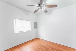 2412 N Lorel Ave, Chicago, IL 60639 - Photo 9