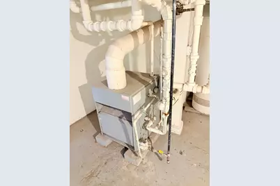 7047 S Eberhart Avenue, Chicago, IL 60637 - Photo 27