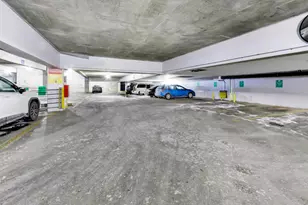 3660 N Lake Shore Dr, Chicago, IL 60613 - Photo 45