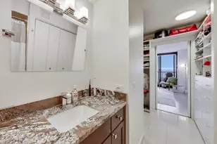 3660 N Lake Shore Dr, Chicago, IL 60613 - Photo 13