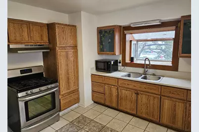 7436 W 58th Street, Summit, IL 60501 - Photo 3