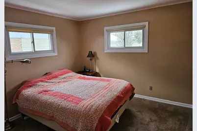 7436 W 58th Street, Summit, IL 60501 - Photo 9