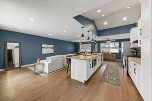 17606 S 70th Ct, Tinley Park, IL 60477 - Photo 5