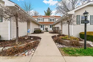 5308 Woodland Dr, Oak Forest, IL 60452 - Photo 3