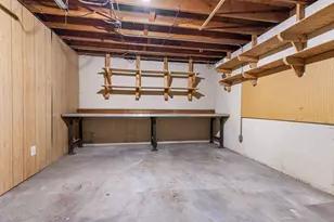 2035 Stornway Dr, Rockford, IL 61107 - Photo 19