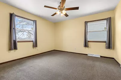 2035 Stornway Drive, Rockford, IL 61107 - Photo 15