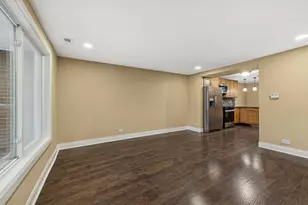 [Address not provided], Carpentersville, IL 60110 - Photo 5