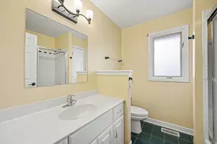 0S340 Forest St, Winfield, IL 60190 - Photo 21