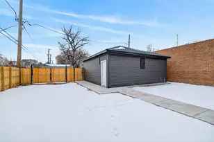 148 W 59th St, Chicago, IL 60621 - Photo 5