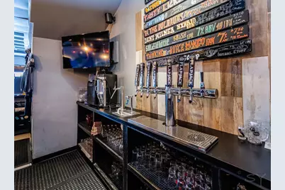 6833 Stanley Avenue, Berwyn, IL 60402 - Photo 9