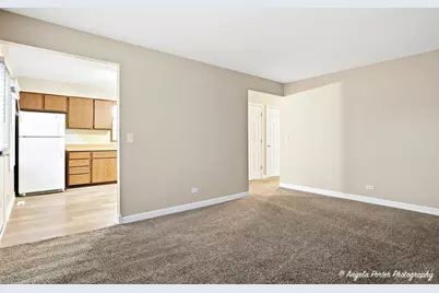 1313 Cherokee Drive, Round Lake Beach, IL 60073 - Photo 5