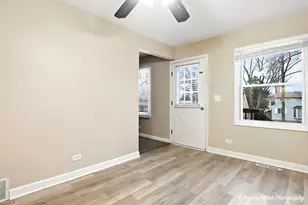 1313 Cherokee Dr, Round Lake Beach, IL 60073 - Photo 7