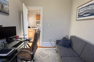 3730 N Sheffield Ave, Chicago, IL 60613 - Photo 17