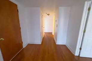 115 E 60th St, Chicago, IL 60637 - Photo 9