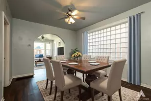 8136 S Manistee Ave, Chicago, IL 60617 - Photo 9