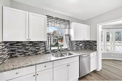 1045 S Columbine Avenue, Lombard, IL 60148 - Photo 5