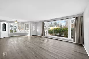 1045 S Columbine Ave, Lombard, IL 60148 - Photo 3