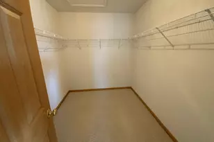 2840 Cattail Ct, Wauconda, IL 60084 - Photo 13