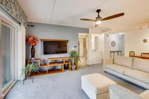 710 Creekside Dr, Mount Prospect, IL 60056 - Photo 7