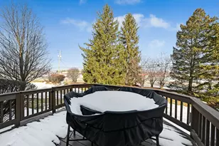 7676 Thistlewood Ln, Frankfort, IL 60423 - Photo 5