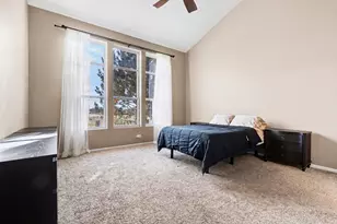 906 Bluebell Cir, Joliet, IL 60431 - Photo 7