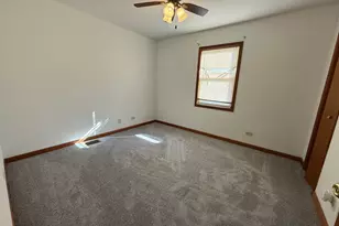 1700 Houston Ave, Joliet, IL 60433 - Photo 17