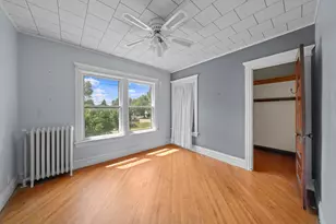 205 S Gage St, Somonauk, IL 60552 - Photo 29