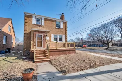 9857 S Hamlin Avenue, Evergreen Park, IL 60805 - Photo 1