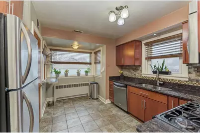 2225 S 23rd Avenue, Broadview, IL 60155 - Photo 11