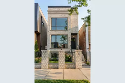2227 W Huron Street, Chicago, IL 60612 - Photo 1