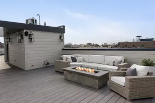 2227 W Huron St, Chicago, IL 60612 - Photo 35