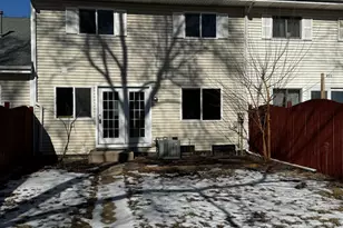 405 Colony Ct, Bolingbrook, IL 60440 - Photo 17